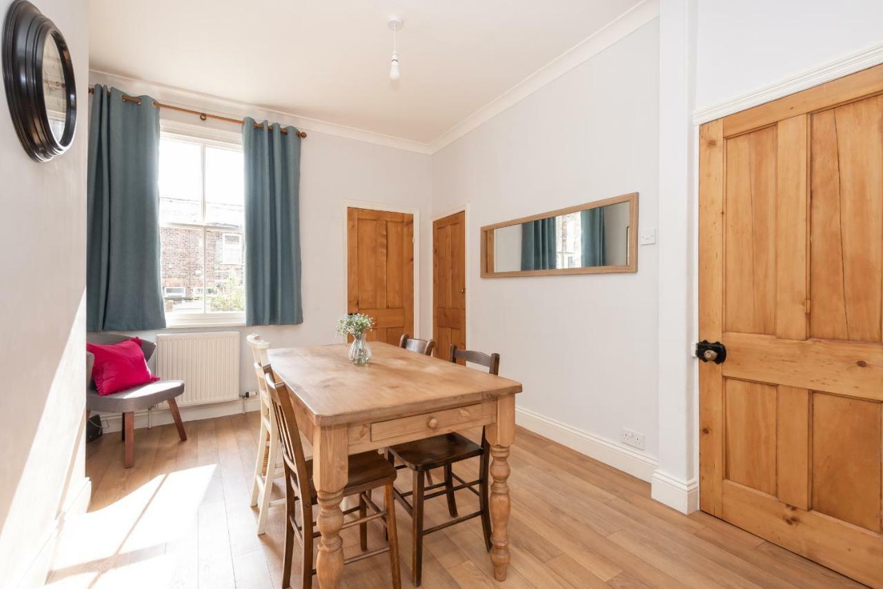 Charming Base For 5 Near Bishy Rd Pass The Keys Apartment York Luaran gambar