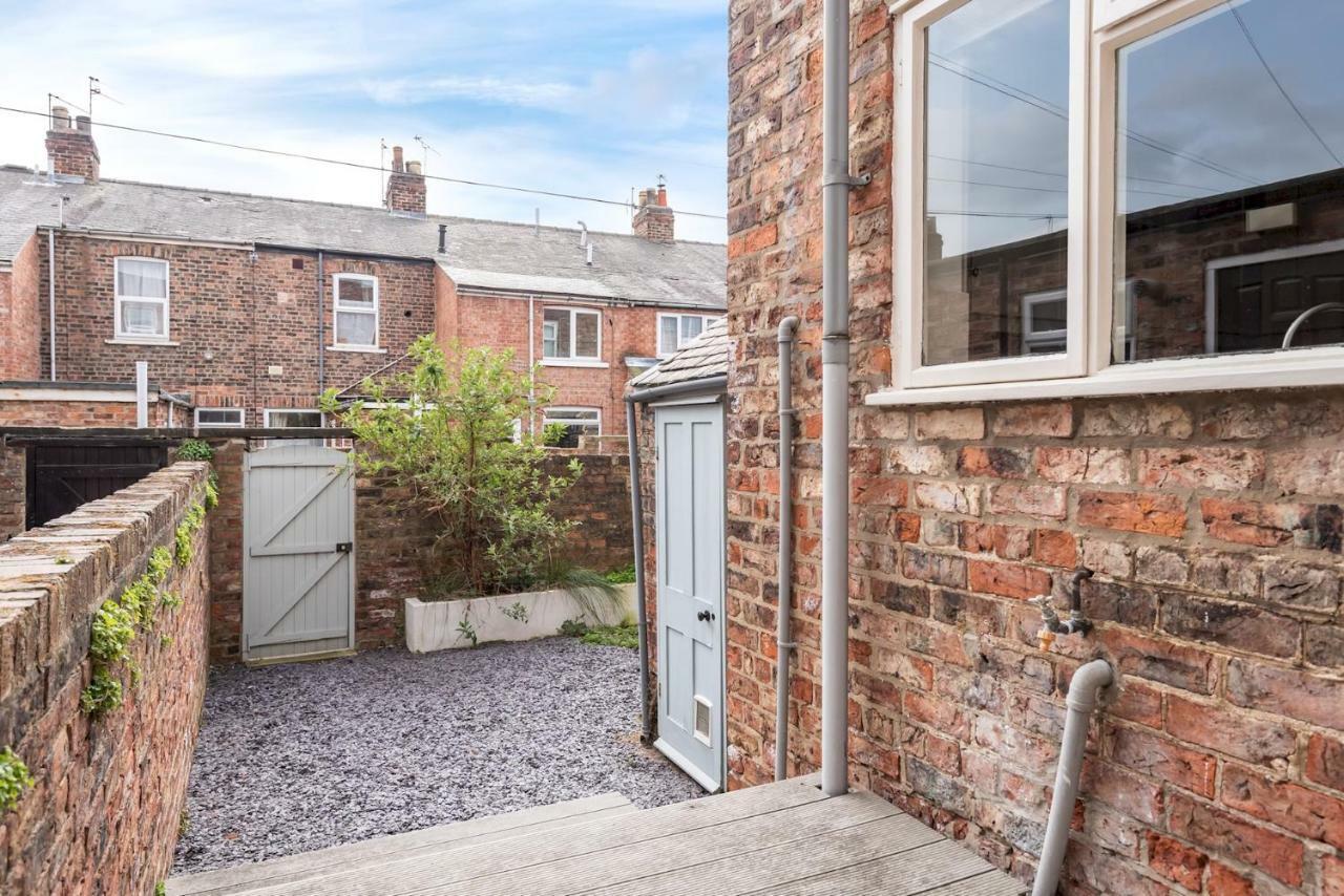 Charming Base For 5 Near Bishy Rd Pass The Keys Apartment York Luaran gambar